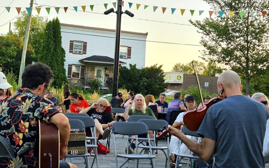 Jam-Tricot – Un rendez-vous en patrimoine vivant sur Place du Village Dionis-Chaput